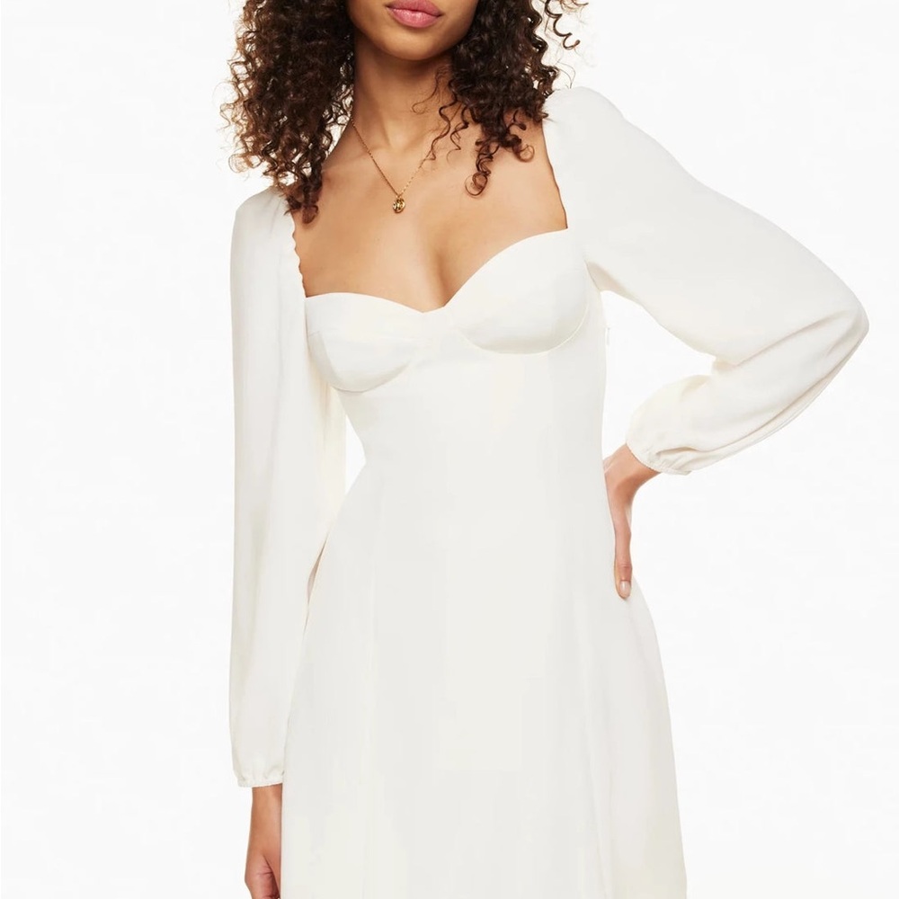 Aritzia Wilfred Novella Cream Long-Sleeve Dress